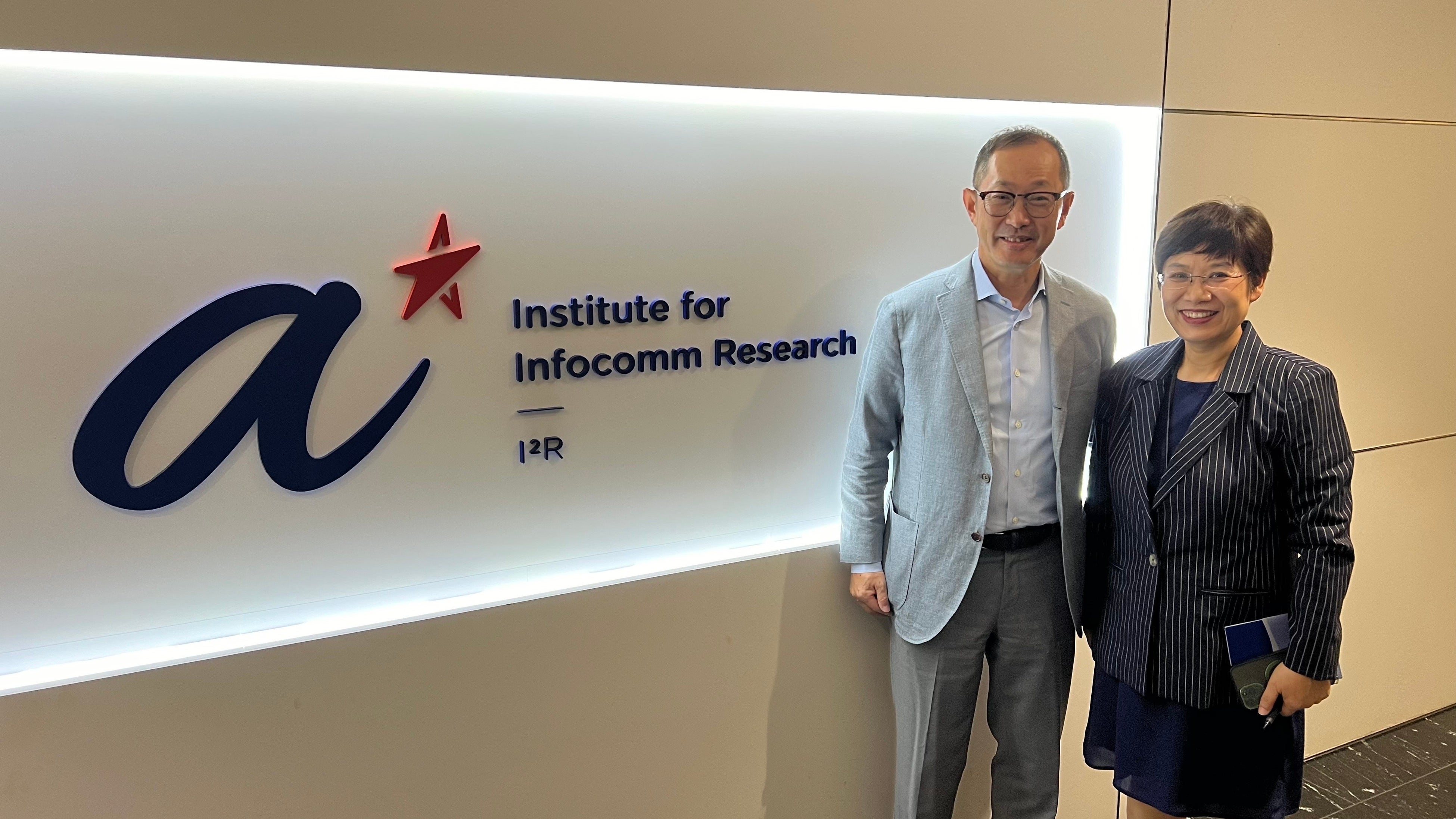 [左] ICMG Group Group CEO 船橋 仁 Ph.D.&nbsp; [右] A STAR I²R Acting Executive Director Dr. Sun Sumei