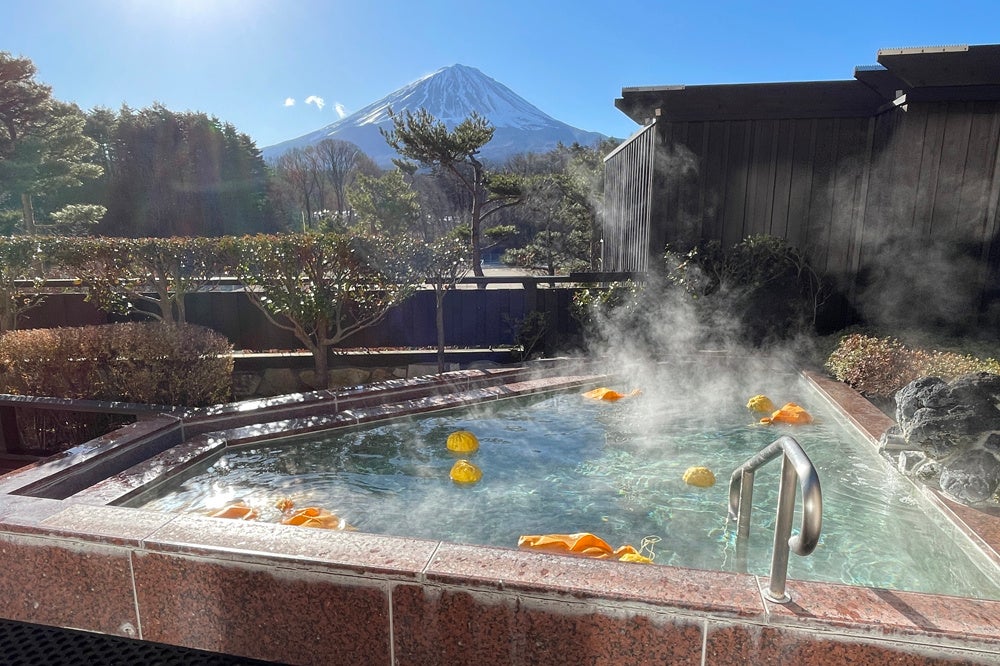 12月22日「冬至」と26日「風呂の日」はゆらりで富士山を見ながら ...