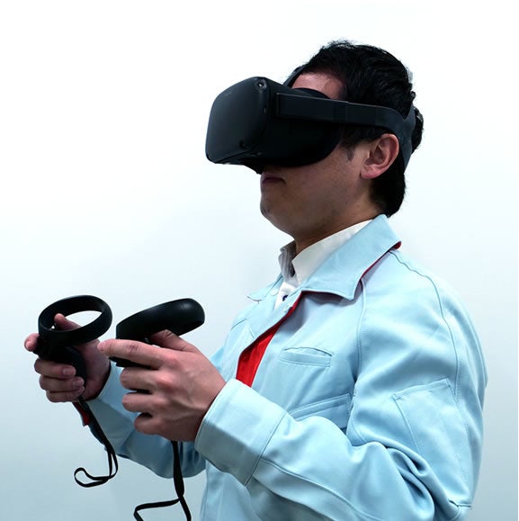 VR で最新のロボットトレーニング