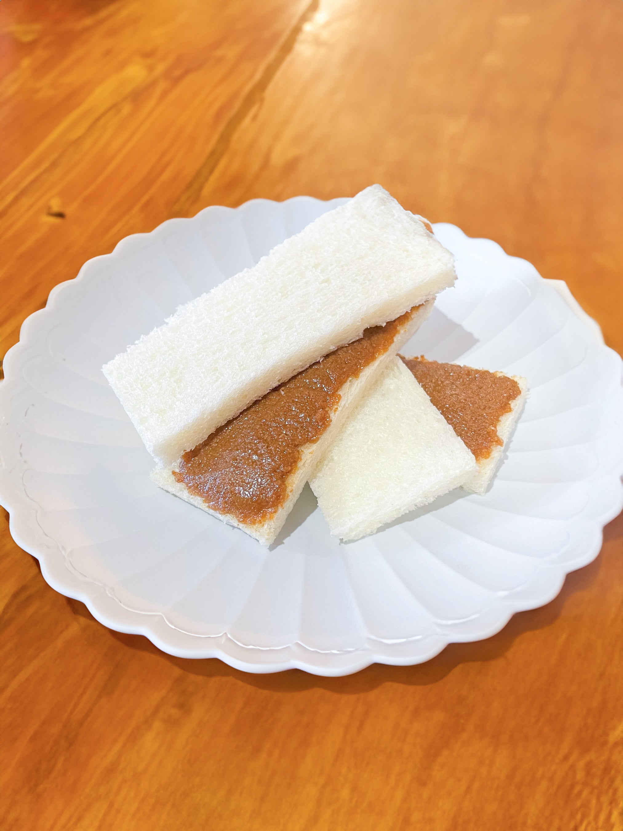 ごまペーストのサンドイッチ