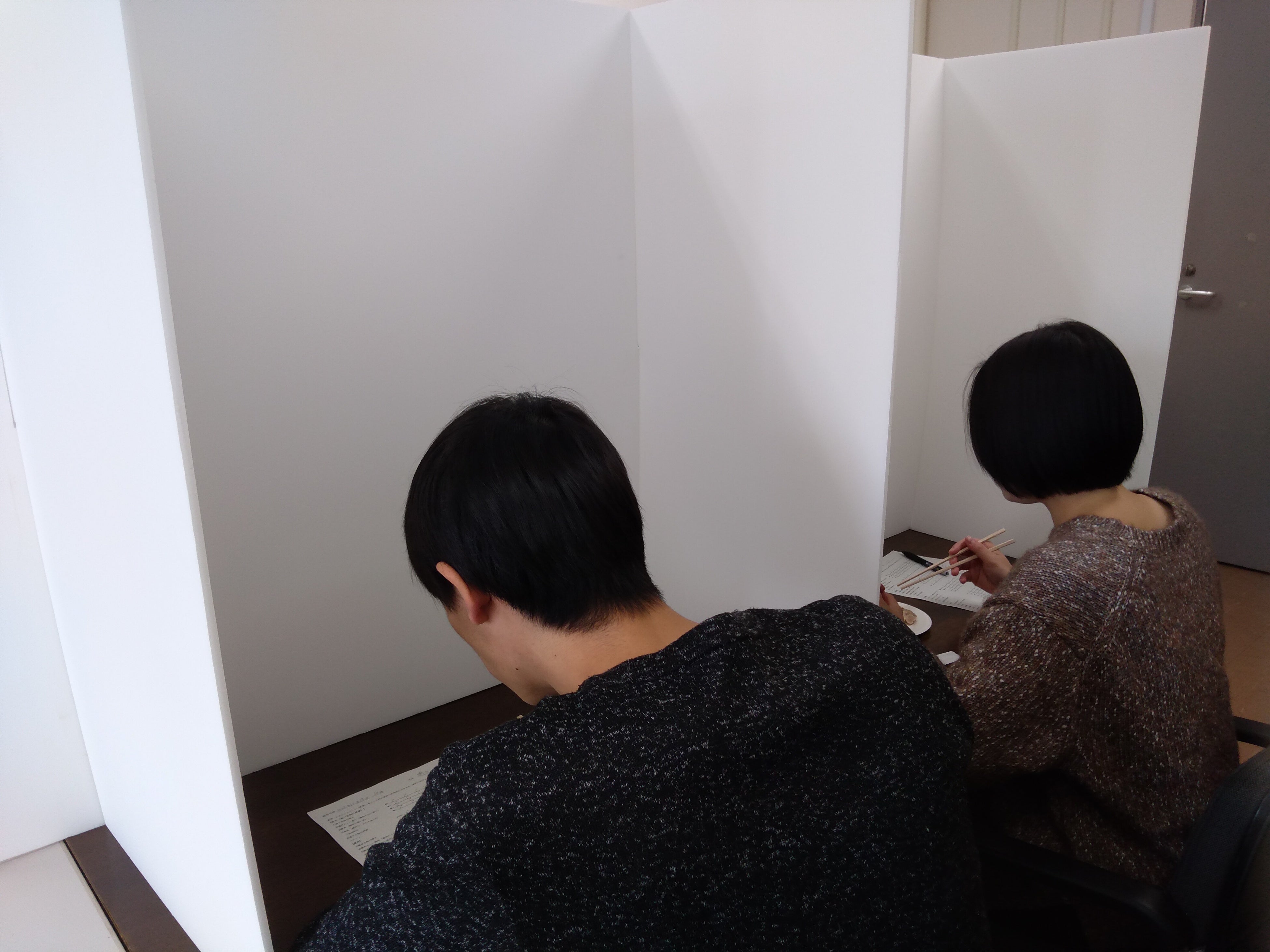 官能検査風景2