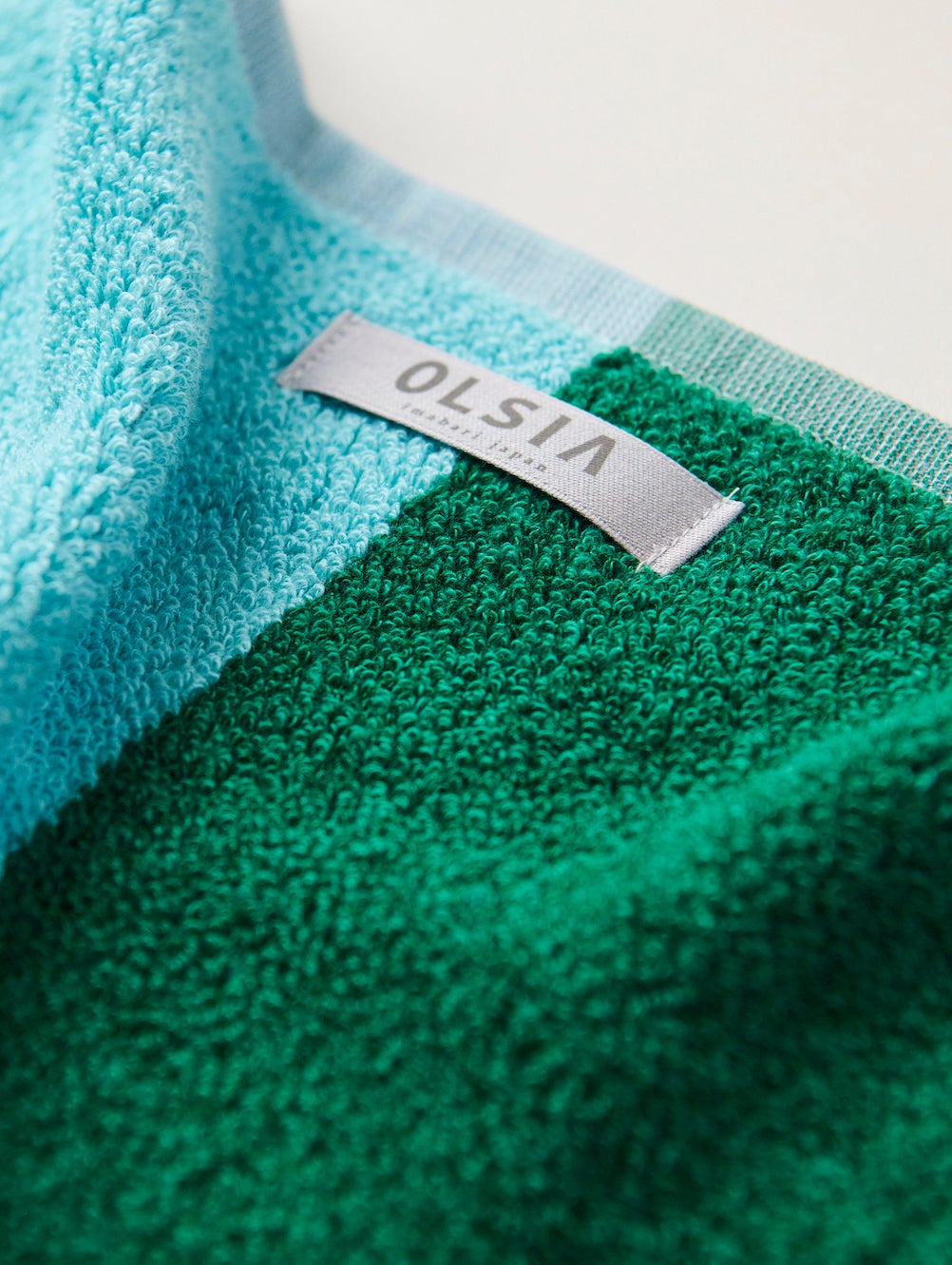 今治のタオルを中心に展開するライフスタイルブランドOLSIA (オルシア