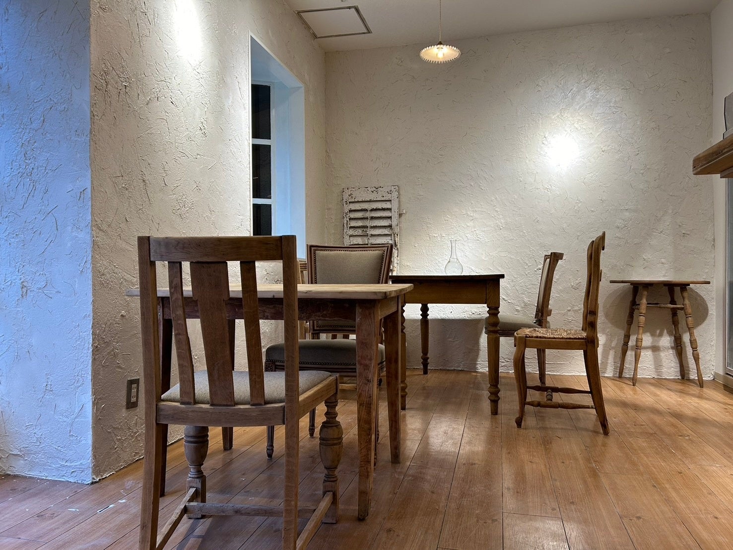 amnt内装（アンティーク家具）