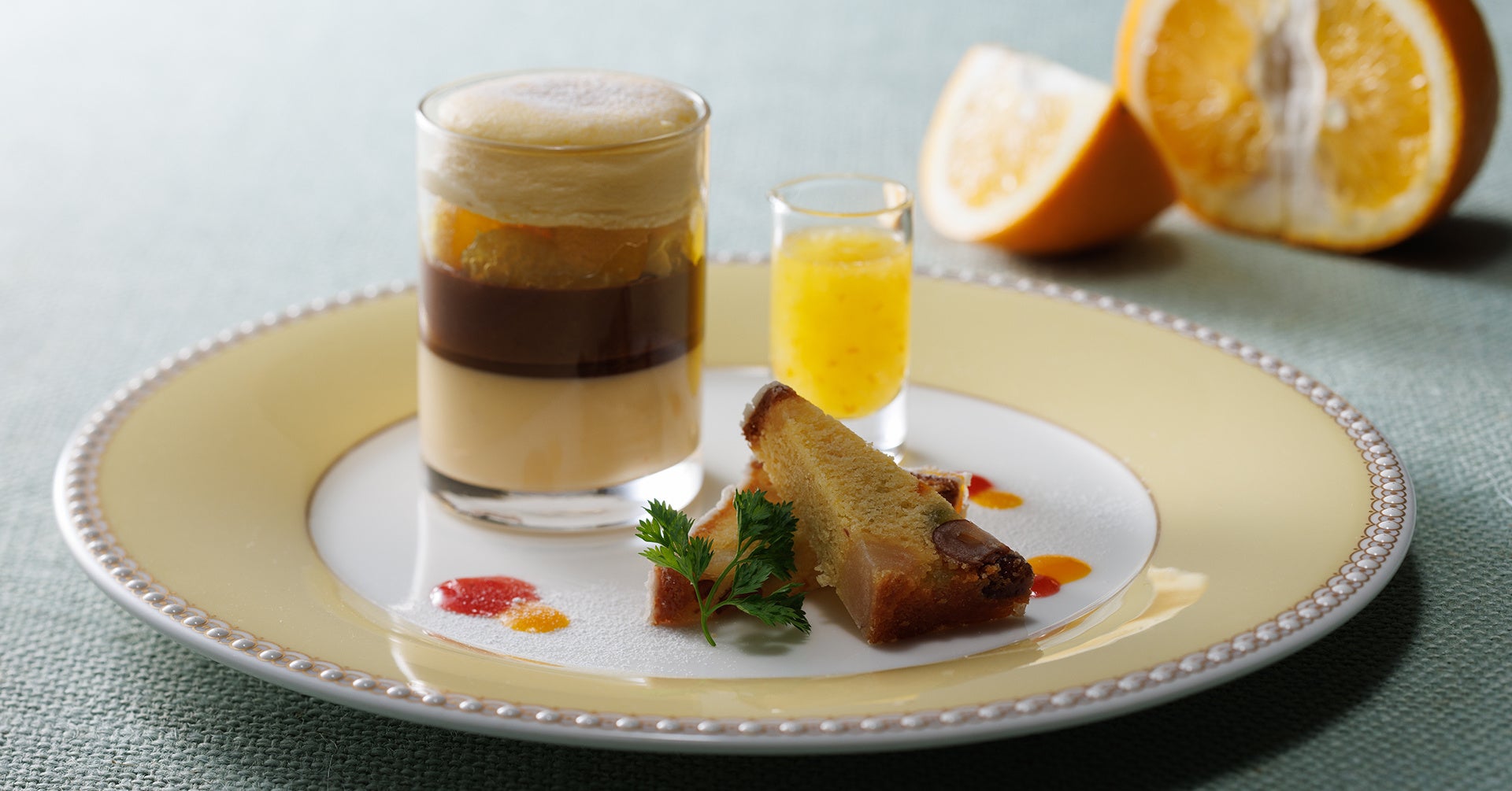 甘夏とスフレチーズケーキのショコラプディング