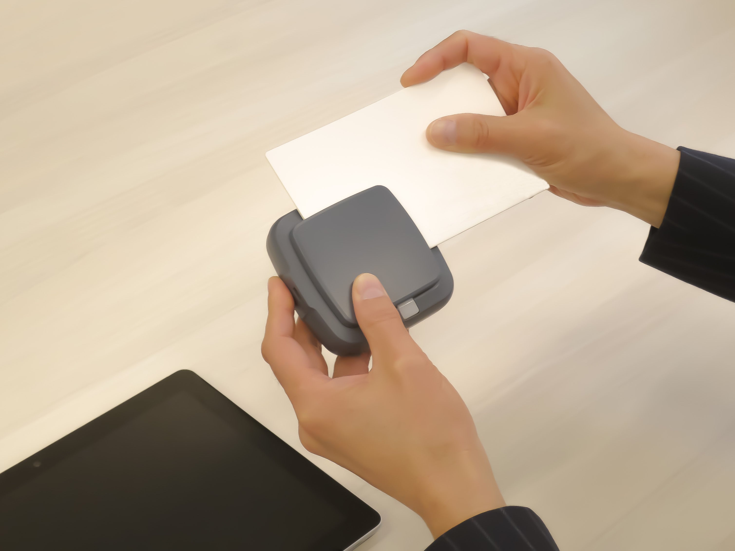 通帳の読み取りとタブレット端末への連携イメージ