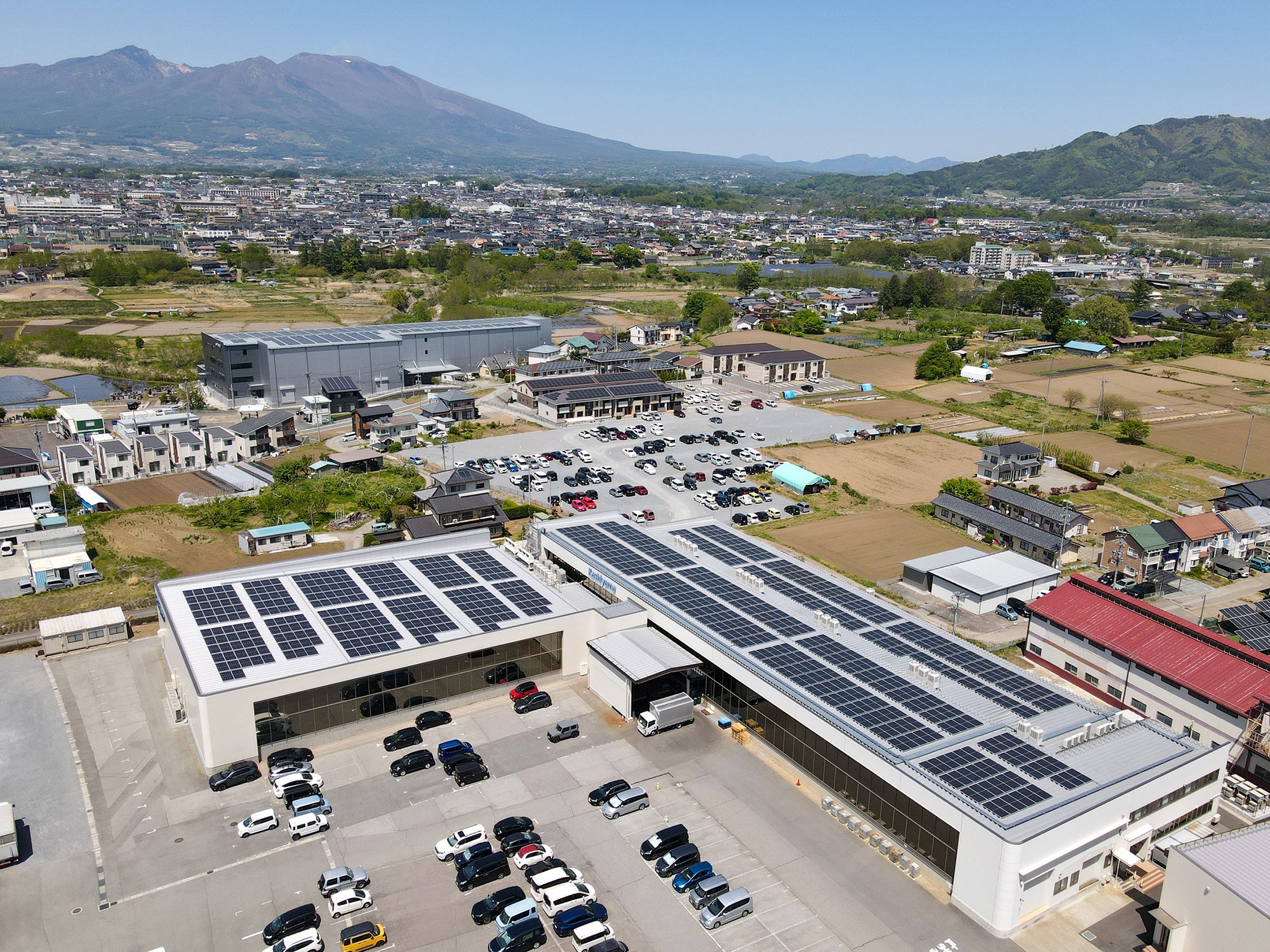 5月中旬から太陽光発電設備が稼働する樫山工業 精機第一工場