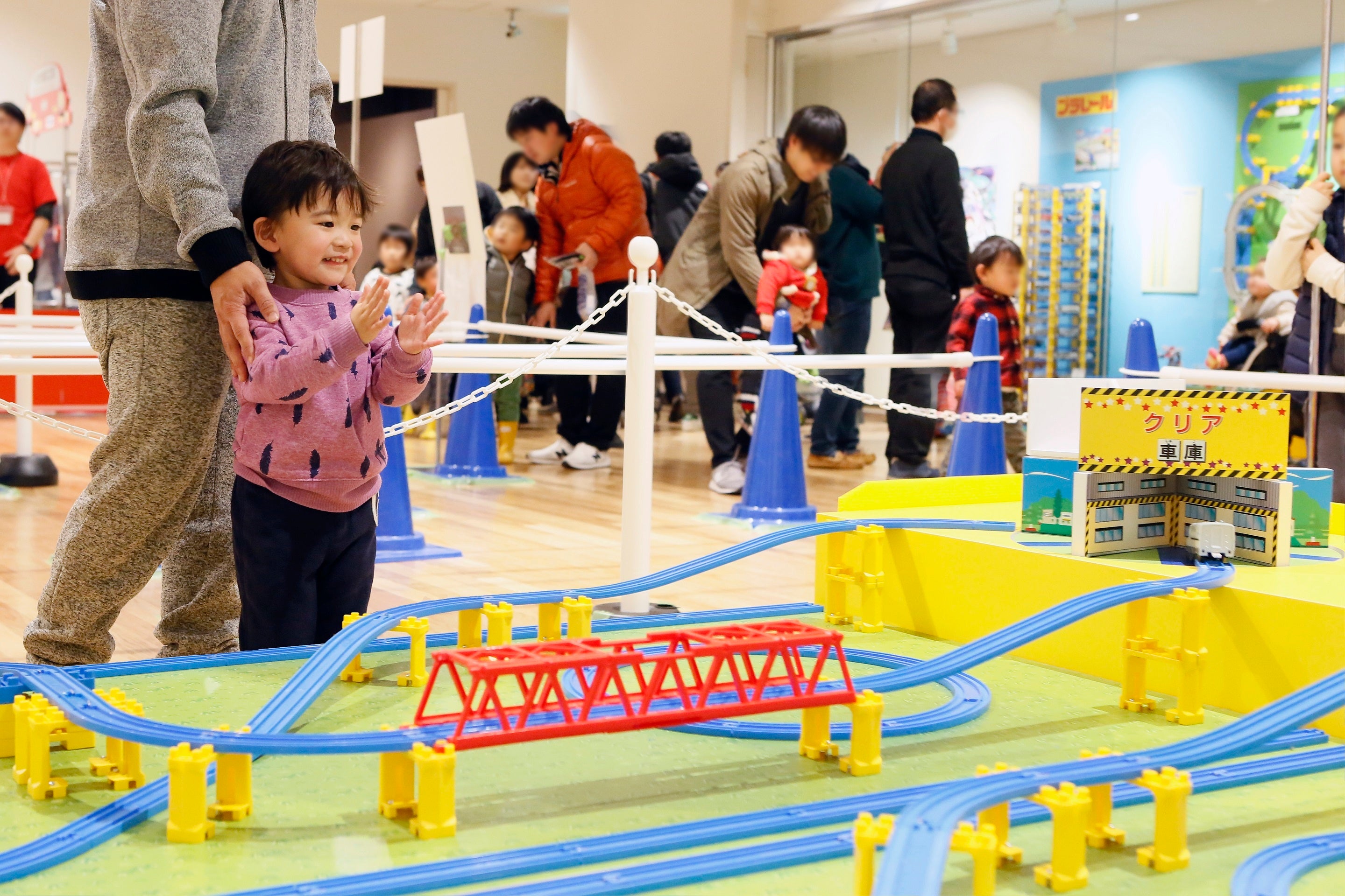 プラレールタワー車庫入れゲーム