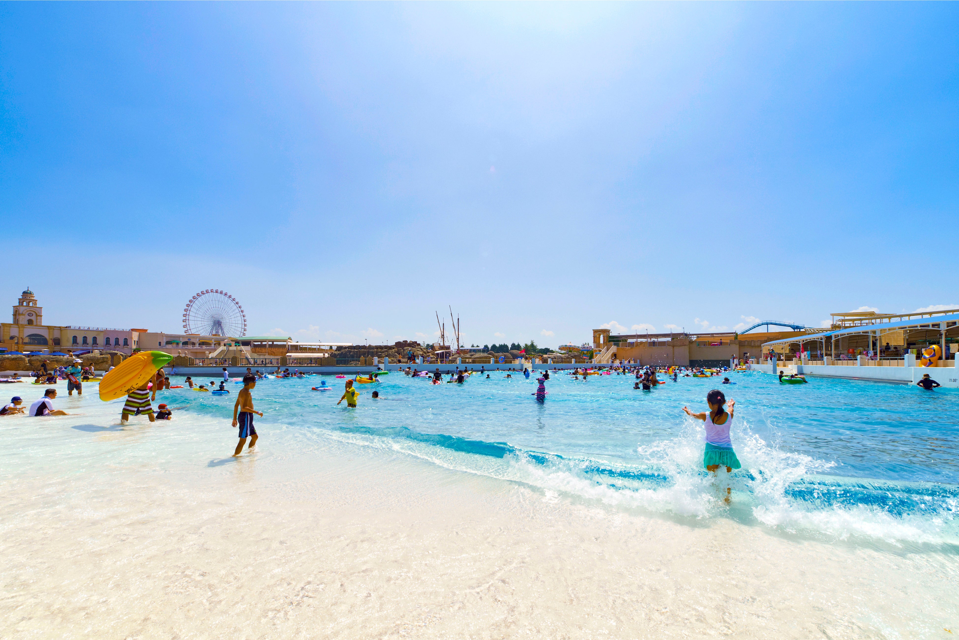 ジョイアマーレの浜辺（ウェーブプール）