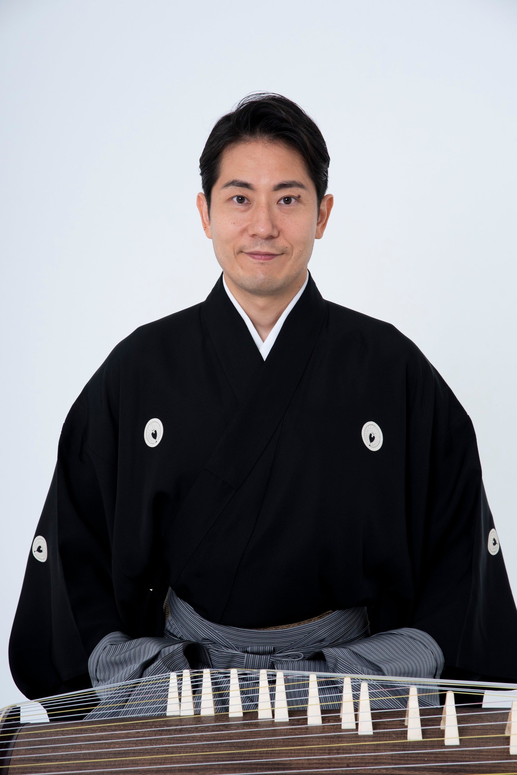 日本独自の擦弦楽器「胡弓」の伝統と革新をテーマに『木場大輔 胡弓