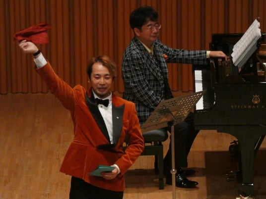 明珍宏和30代最後のリサイタルまであと2週間!! 昭和歌謡と、クラシック音楽の共通点を紐解くコンサート チケット絶賛発売中 明珍宏和30代最後のリサイタルまであと2週間!! 昭和歌謡と、クラシック音楽の共通点を紐解くコンサート チケット絶賛発売中