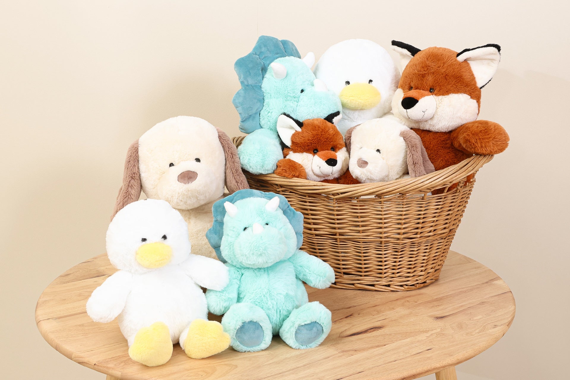 激レア　Aristotle アリストテレス アクソロトル ぬいぐるみ ぬいぐるみ トリケラトプス Lサイズ WILD GRAPHY＜ワイルド