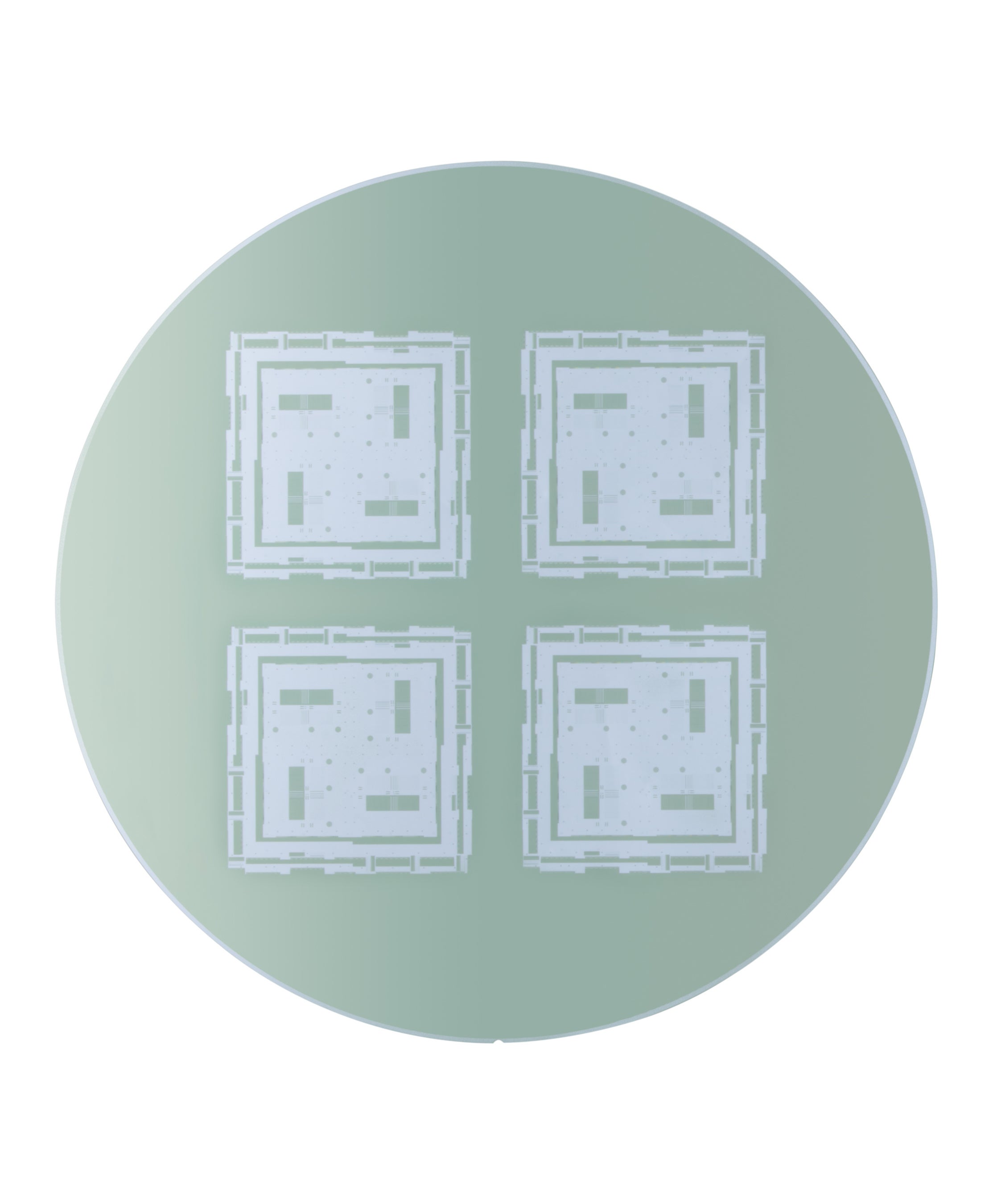 4つの露光ショットを繋ぎ合わせて1つの大型パッケージとする例（4ショット×4個）