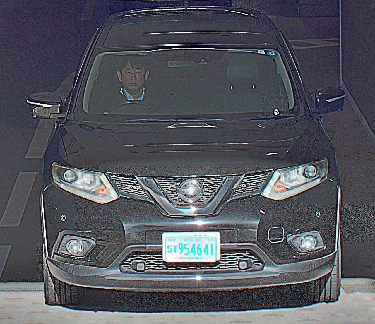 視認状況：運転手〇 ナンバープレート〇