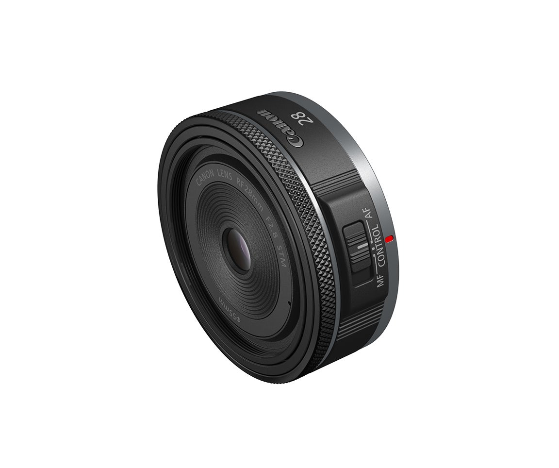RFレンズ初となる単焦点のパンケーキレンズ“RF28mm F2.8 STM”を発売 RFレンズ初となる単焦点のパンケーキレンズ“RF28mm F2.8 STM”を発売