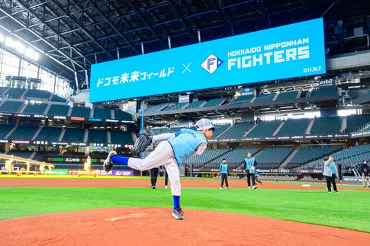 スタジアムツアー&野球教室など多彩なプログラムを子どもたちが体験!プロ野球選手と同じ目線を体感し、憧れの舞台が夢へと変わる「ドコモ未来フィールド」 特別プログラムを開催 スタジアムツアー&野球教室など多彩なプログラムを子どもたちが体験!プロ野球選手と同じ目線を体感し、憧れの舞台が夢へと変わる「ドコモ未来フィールド」 特別プログラムを開催