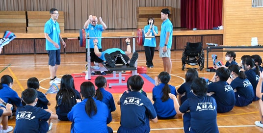 パラリンピアンが小学生へ『応援の力』を届ける特別授業 パラリンピアンが小学生へ『応援の力』を届ける特別授業