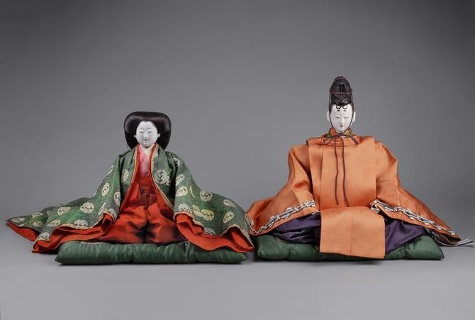 有職雛 江戸時代（男雛は復元した衣装を着用）