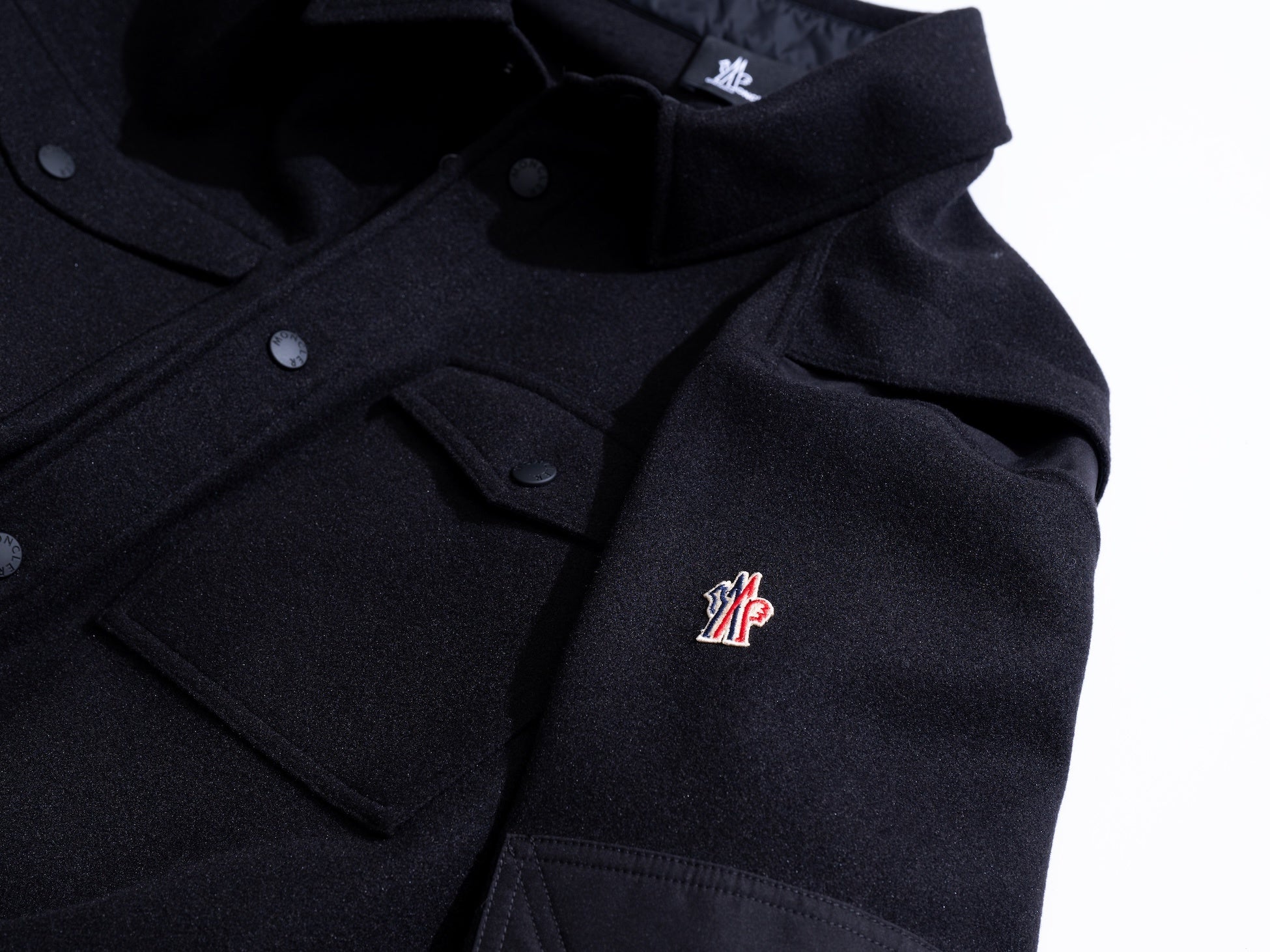 MONCLER GRENOBLE × RHC Ron Herman】11月1日 (土)より別注シャツ