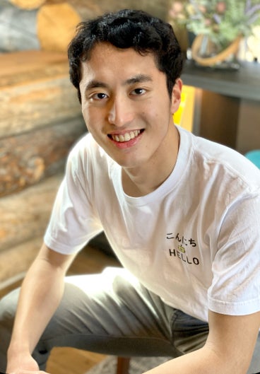 株式会社こんにちハロー代表取締役CEO早見星吾。東京大学工学部3年、20歳での起業。