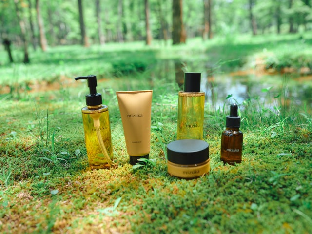 辺見えみりが代表のmizuka、リップバーム再販開始!唇の美しさを引き立てる新商品 辺見えみりが代表のmizuka、リップバーム再販開始!唇の美しさを引き立てる新商品