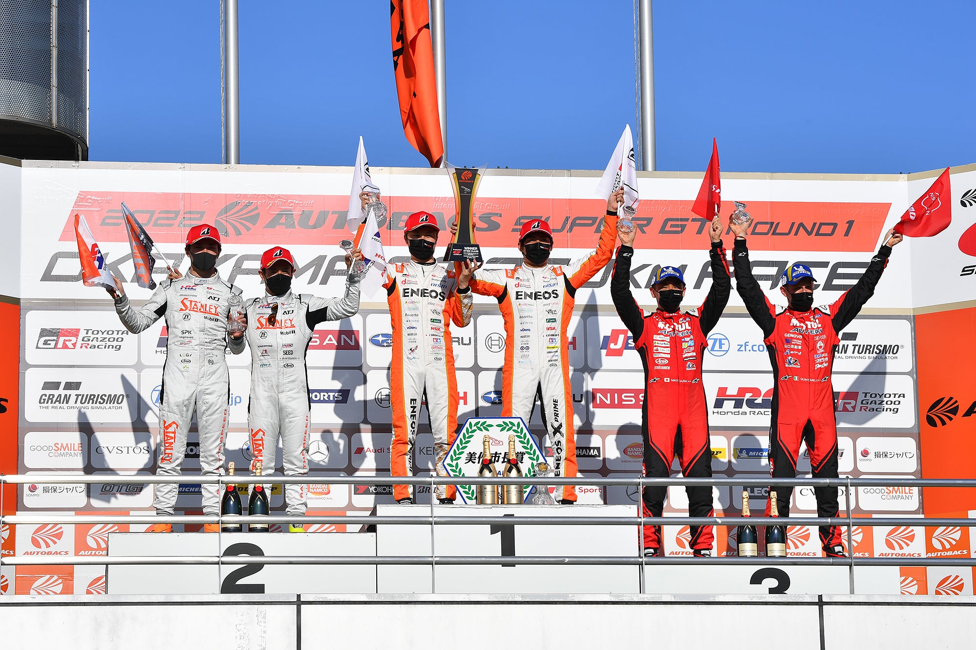 開幕戦は3メーカーが表彰台を分け合う形となった