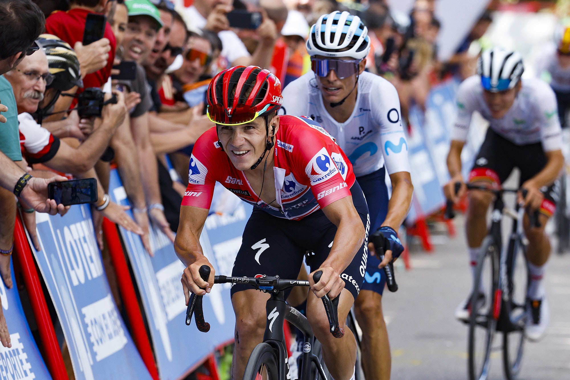 昨年のブエルタ・ア・エスパーニャの覇者 レムコ・エヴェネプール選手(チーム スーダルクイックステップ) 写真：©Unipublic・Sprint Cycling Agency