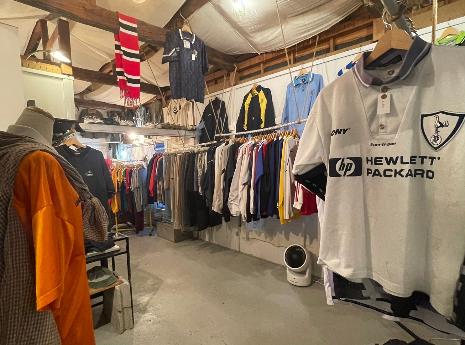 高円寺にてサッカー古着屋「Socio」が4/29よりオープン！ | SOCIOの