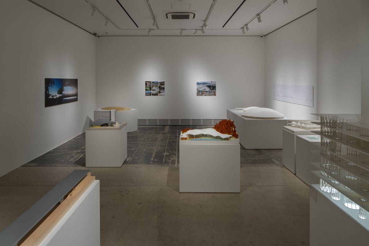 WHAT MUSEUM 展示風景  「感覚する構造 - 力の流れをデザインする建築構造の世界 -」 Photo by ToLoLo studio