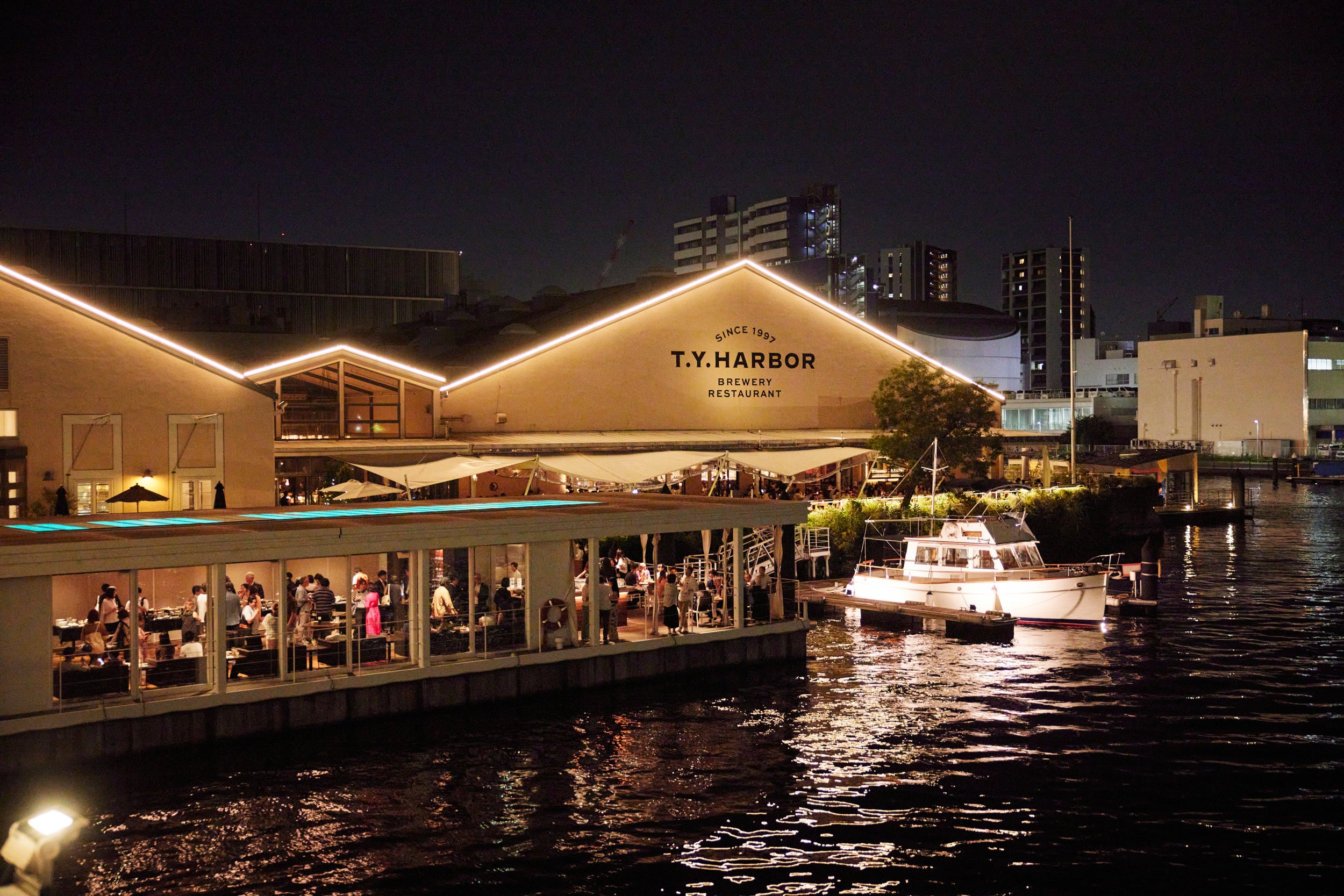 TENNOZ ART WEEK 2023の様子　photo AYA KAWACHI