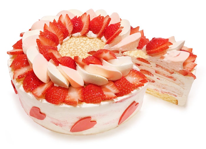 いちごと桜のミルクレープ