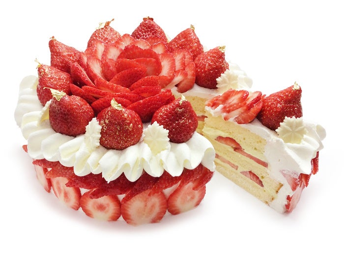 カフェコムサは毎月22日がショートケーキの日 12月は福岡県産いちご あまおう を使用したクリスマスカラーのショートケーキ 株式会社ファイブフォックスのプレスリリース カフェコムサは毎月22日がショートケーキの日 12月は福岡県産いちご あまおう を使用したクリスマスカラーのショートケーキ 株式会社ファイブフォックスのプレスリリース