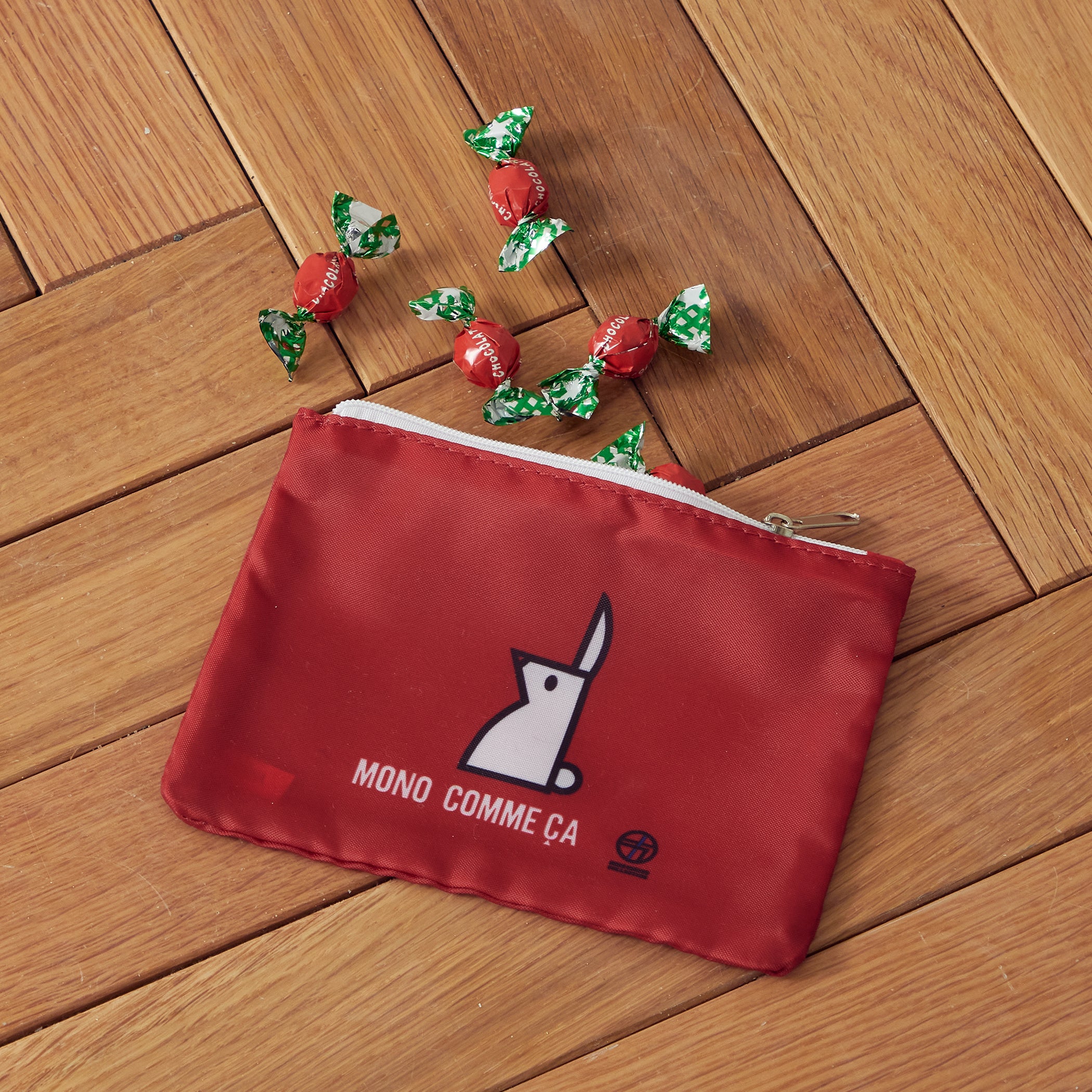 ウサギのポーチ＆ストロベリーチョコのセット