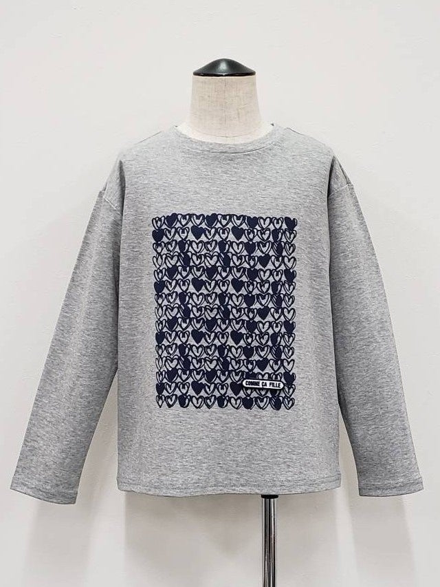 Ｔシャツ　(80～130㎝)7,700円、(140～160㎝)8,800円　※全て税込　カラー：ホワイト、グレー