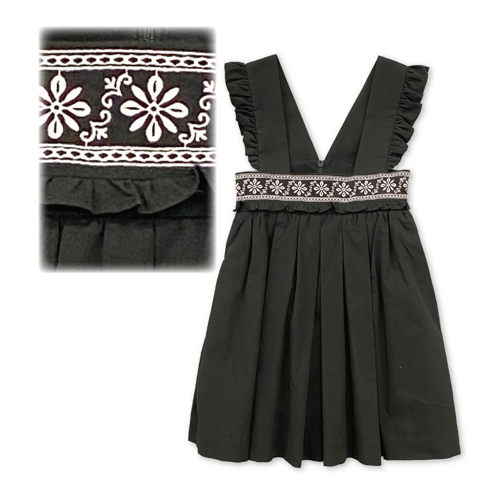 ジャンパースカート(95～130㎝)　30,800円(税込)