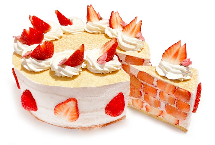 いちごと桜のミルクレープ