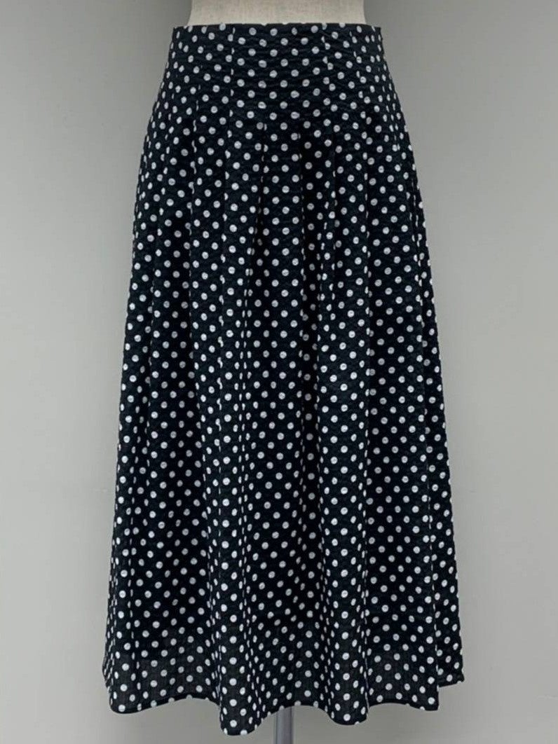 カラー：ブラック×ホワイト