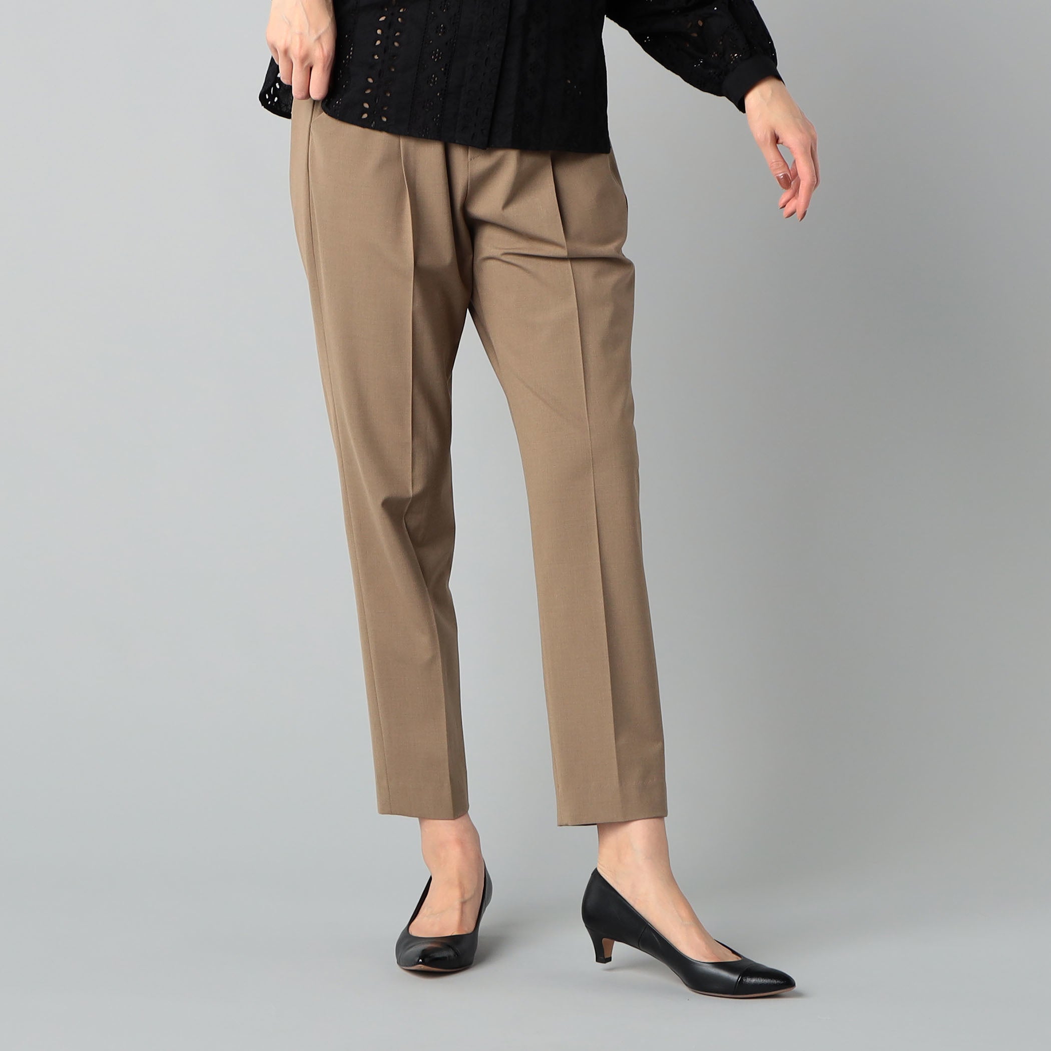 カラー：キャメル