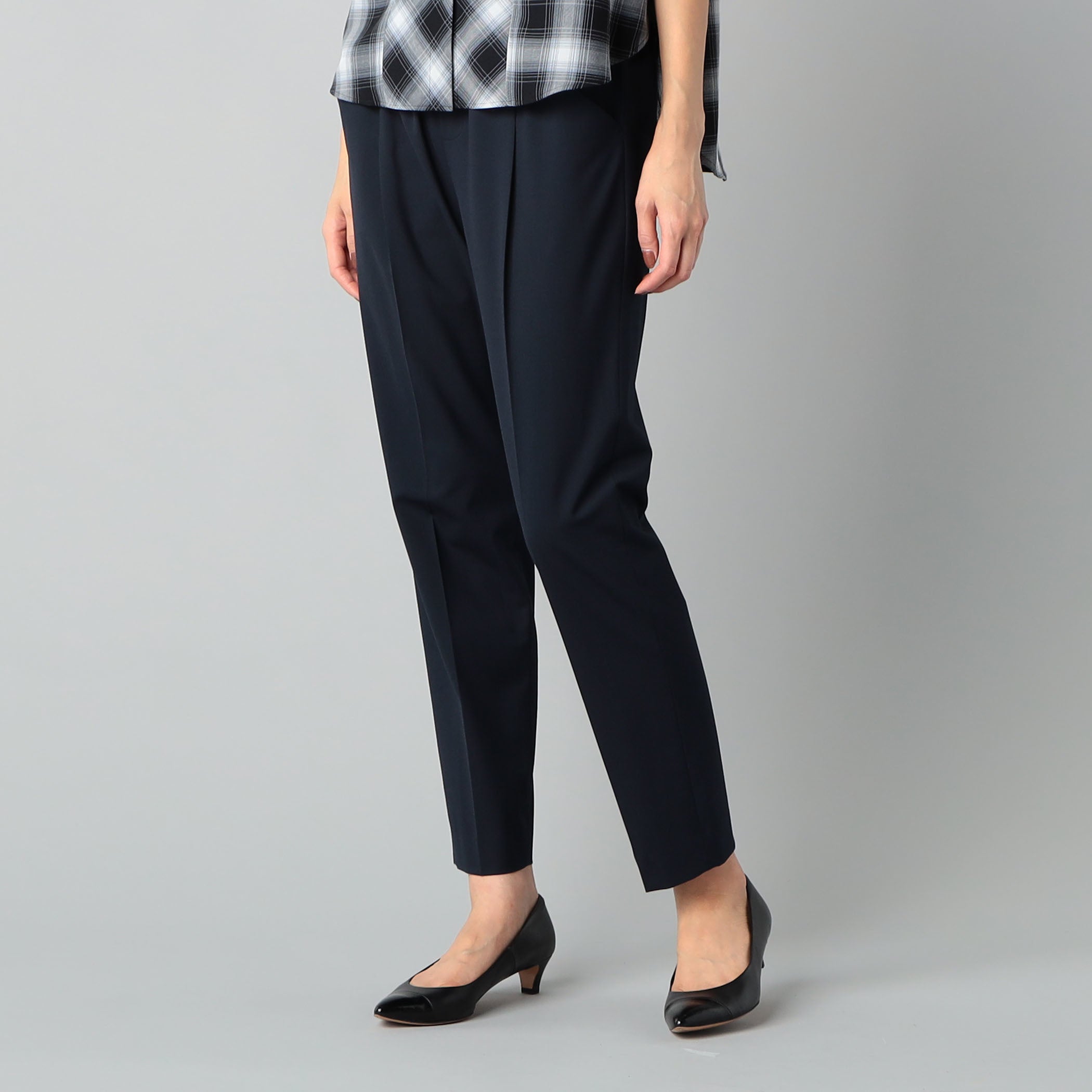 カラー：ネイビー