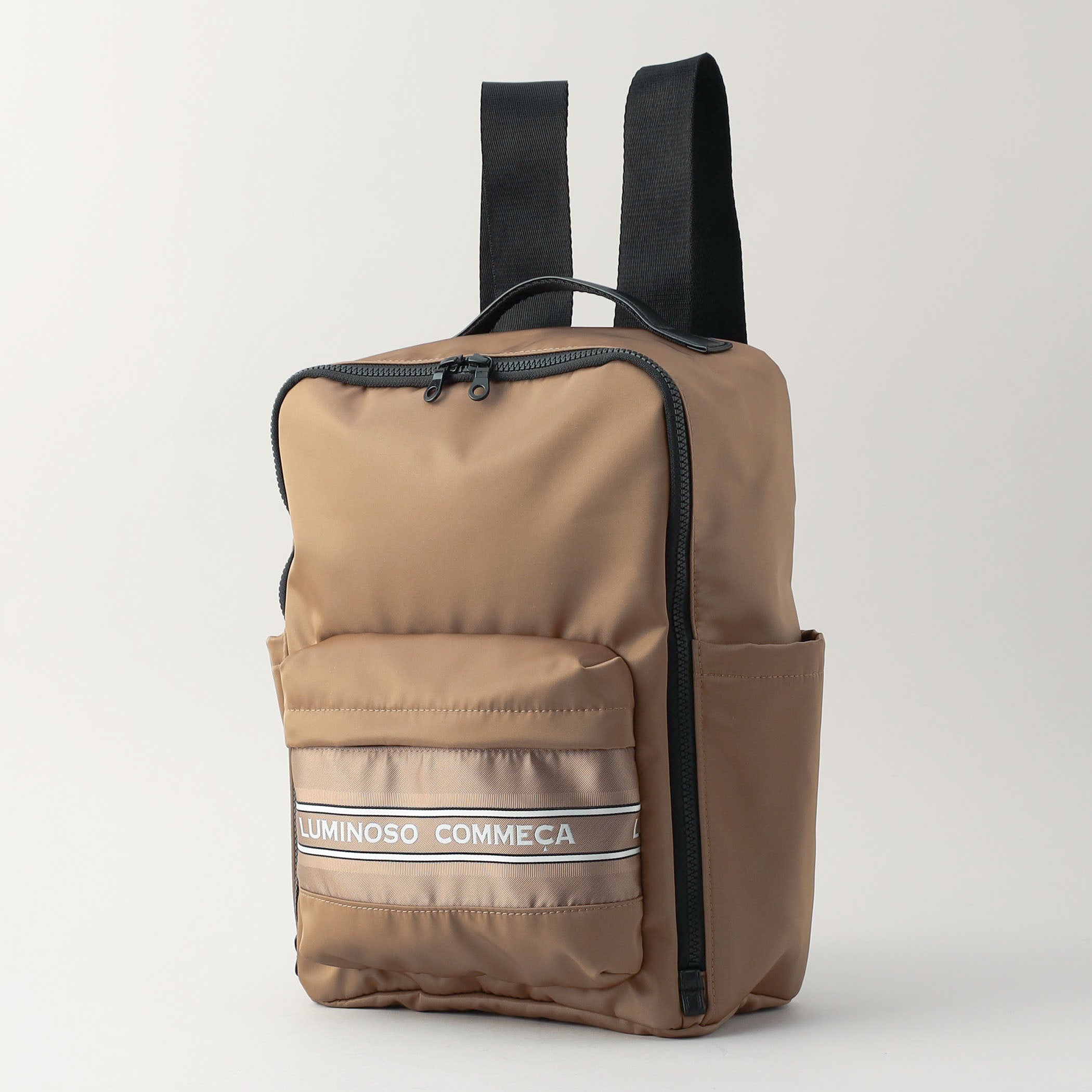 カラー：キャメル