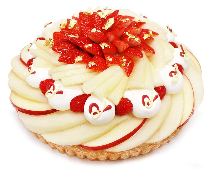 新春のケーキ ―洋梨といちごのケーキ―