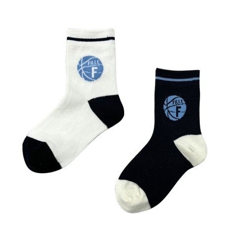 クルーソックス　(10～24㎝)1,100円、(16～24㎝)1,320円　※全て税込　カラー：ホワイト、ネイビー
