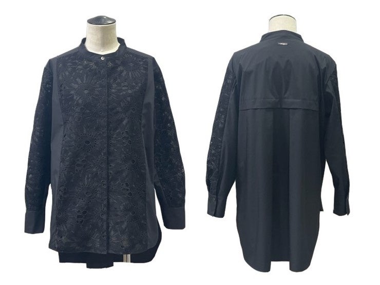 ブラウス　48,400円(税込)　カラー：ブラック