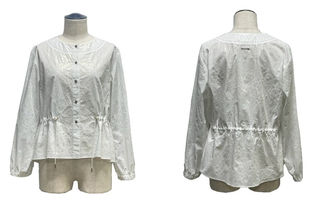 シャツブルゾン　53,900円(税込)　カラー：オフホワイト