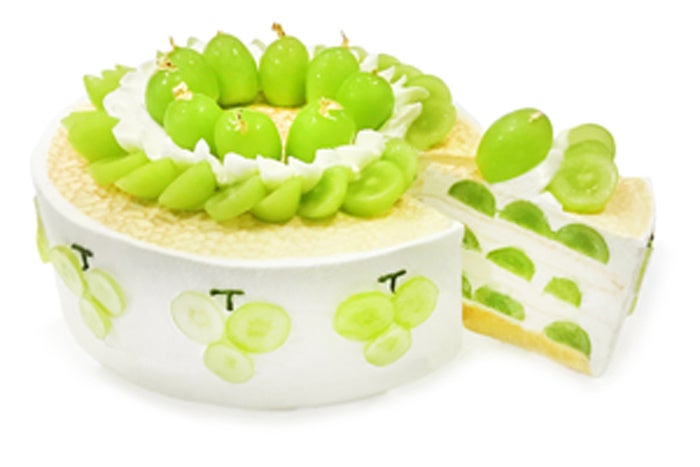 山梨県 笛吹市産 シャインマスカット「ふじやまの彩」のミルクレープ