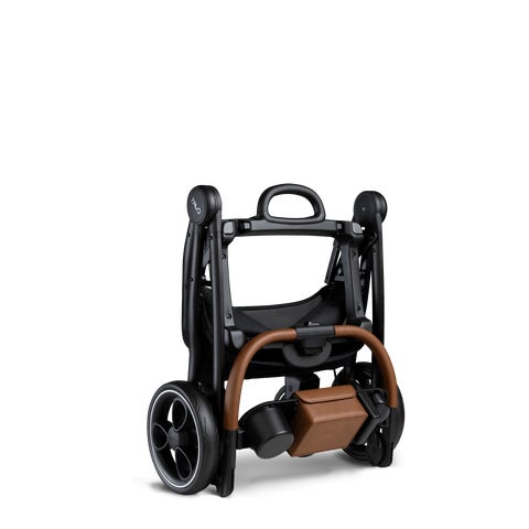 ⽇本初*チャイルドシートの安全基準「ECE R129」準拠のペット⽤カー ⽇本初*チャイルドシートの安全基準「ECE R129」準拠のペット⽤カー