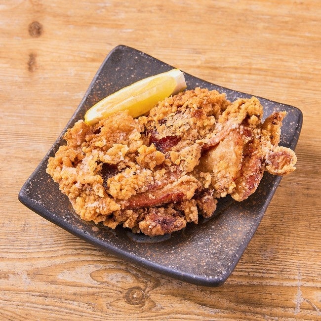 手仕込み秘伝の唐揚げ(大) ・・・1個 180円(税込)