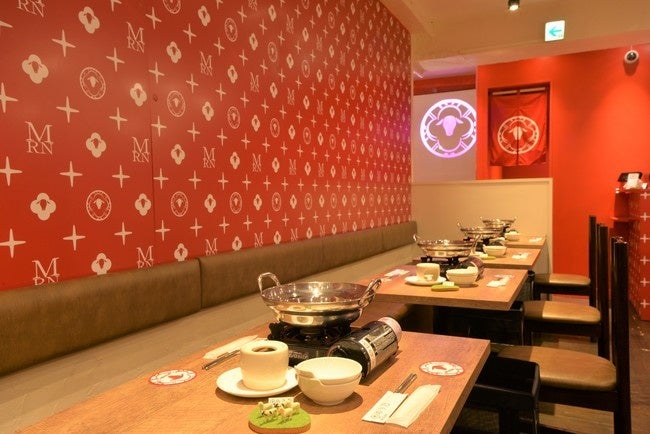 ポップでフォトジェニックな店内