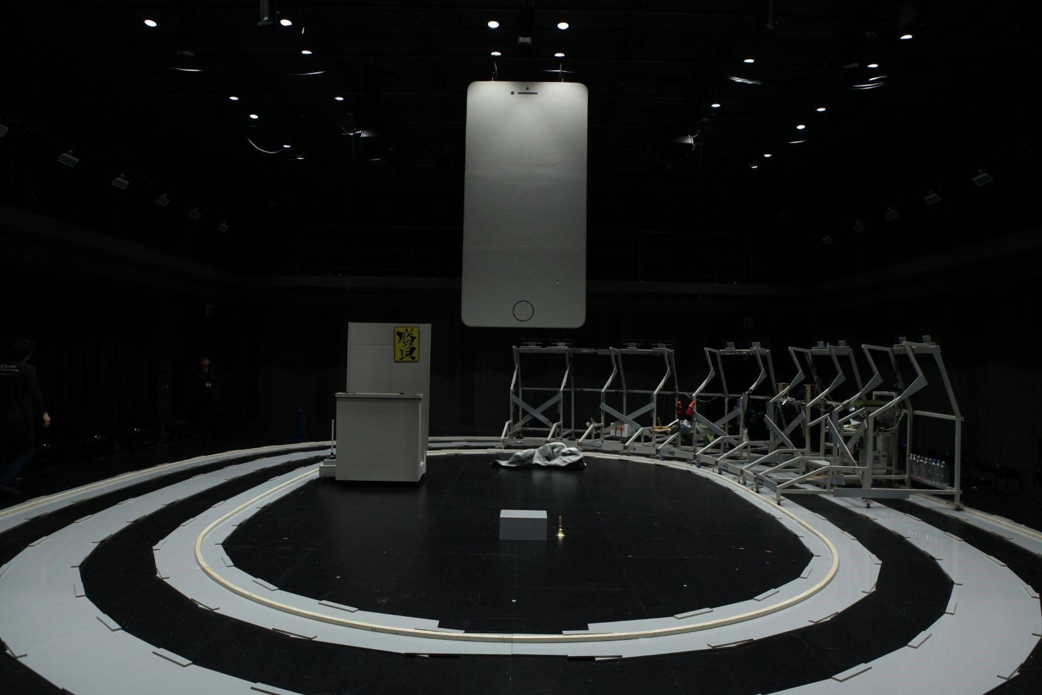 Hyper Popular Art Stand Play PhotoYuichiroTamura