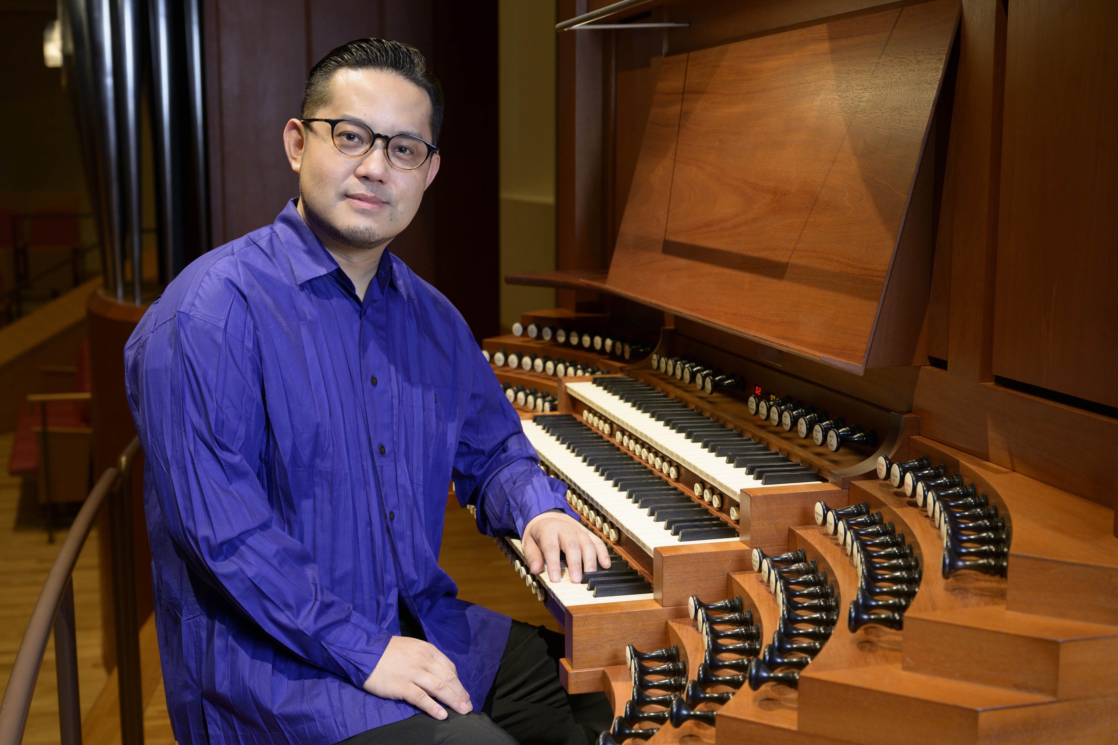 ホールオルガニスト 近藤 岳　©藤本史昭