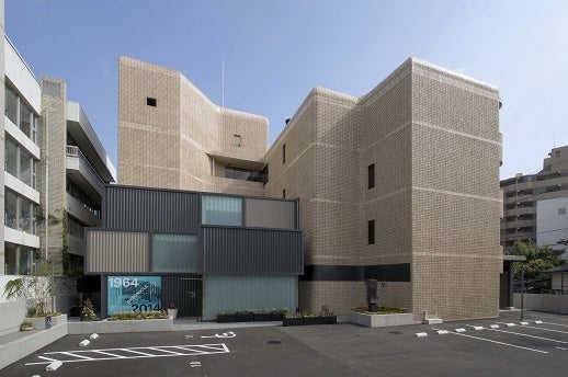 横浜市民ギャラリー外観 photo：UESUGI Akira